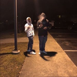 Meet your Posher, Logan